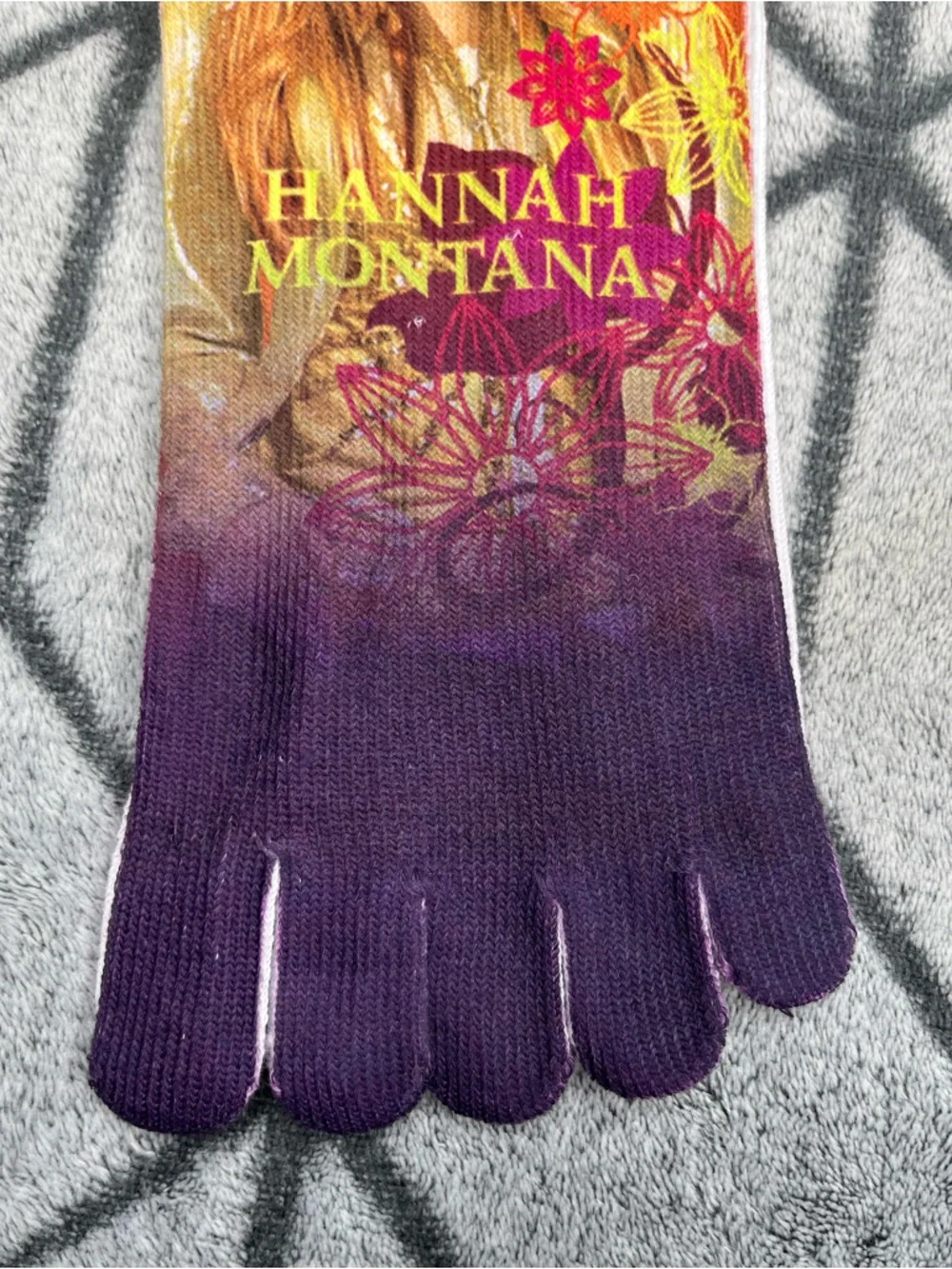 RARE Disney Channel Y2K Hannah Montana Miley Stewart Miley Cyrus Toe Socks NWT